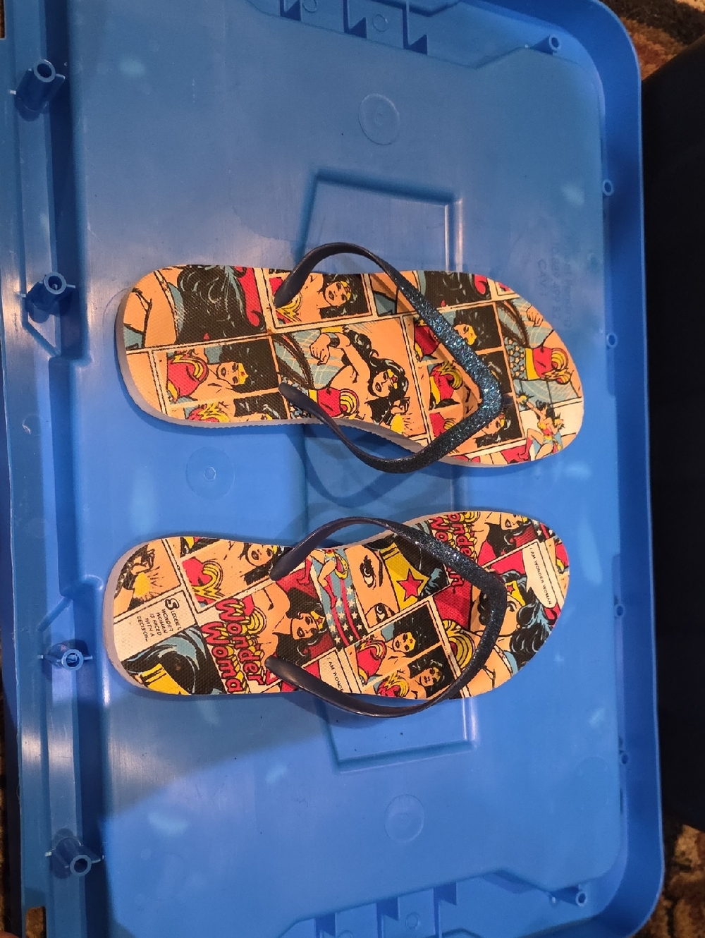 Size 8 Wonder WOMAN FLIP FLOPS
